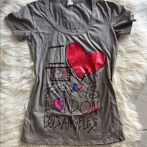 📍Y2K CITY GRAPHIC TEE🗺️